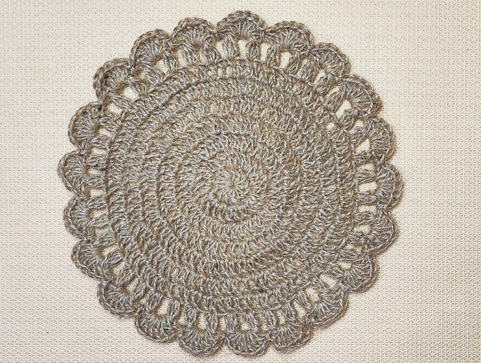 Farmhouse Rustic Crochet Round Jute Placemat 2023 Giftstravaganza Blog Hop